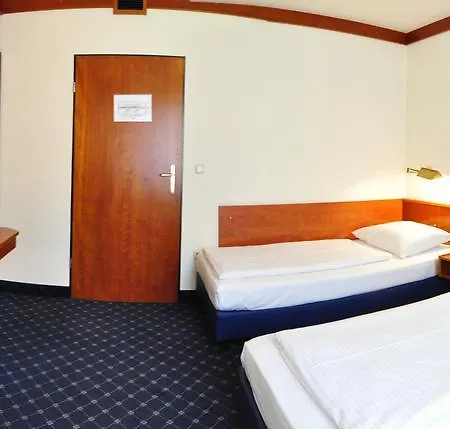 فندق Aida Budget Hotel 2*