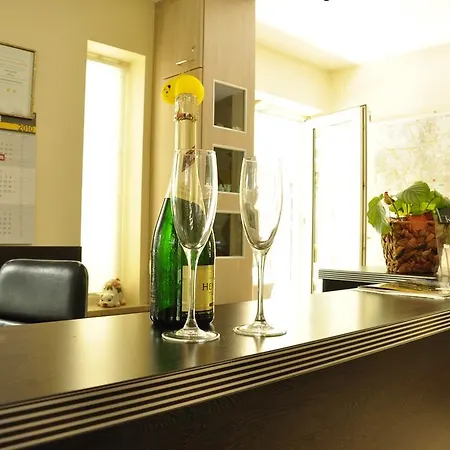 Aida Budget Hotel ホテル 2*